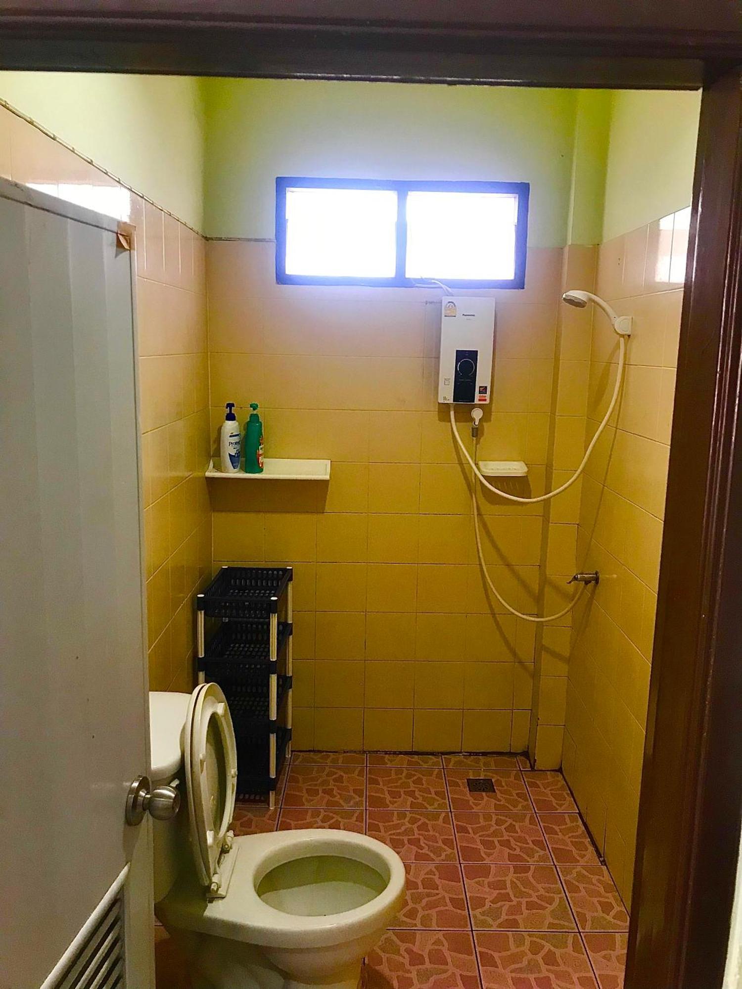 Moon Dolphin Hostel Хаад Рин Екстериор снимка